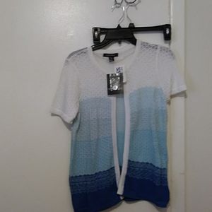 Short sleeve sweater